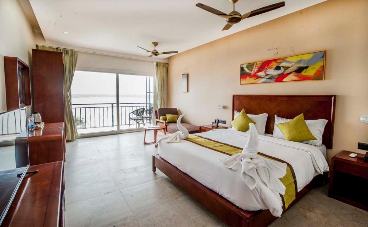 Hotel Sonar Bangla Taki Hasnabad Εξωτερικό φωτογραφία